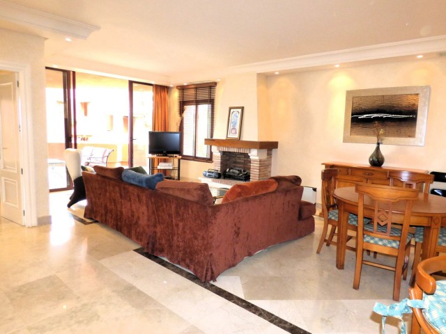 Apartment, Nueva Andalucia, R4420354