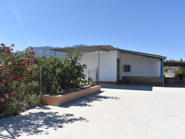 2 Schlafzimmer Villa in Alhaurín el Grande