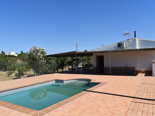 2 Schlafzimmer Villa in Alhaurín el Grande