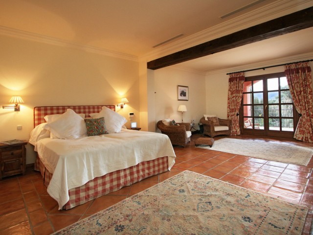 Villa con 3 Dormitorios  en La Zagaleta