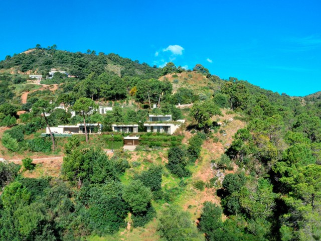 5 Soveroms Villa i Benahavís