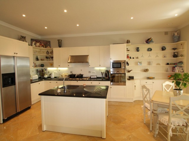 4 Sovrums Villa i Sotogrande Alto