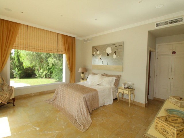 4 Sovrums Villa i Sotogrande Alto