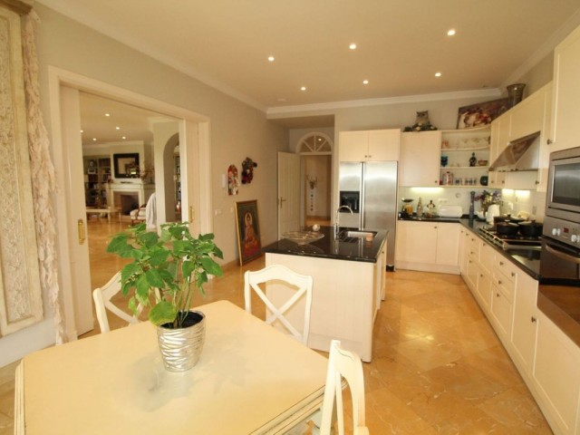 Villa avec 4 Chambres  à Sotogrande Alto