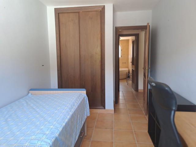 3 Bedrooms Townhouse in Benahavís