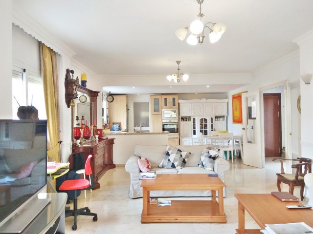 Apartamento, Fuengirola, R3534337