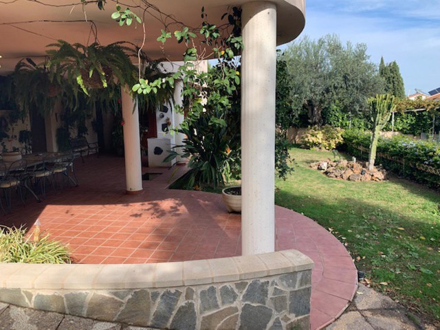 8 Bedrooms Villa in Alhaurín de la Torre
