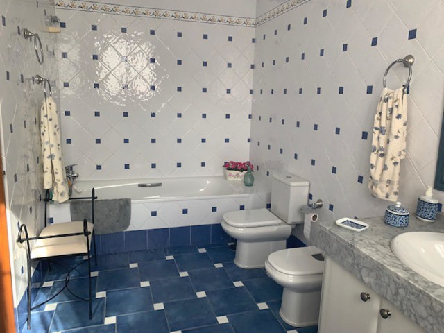 8 Bedrooms Villa in Alhaurín de la Torre