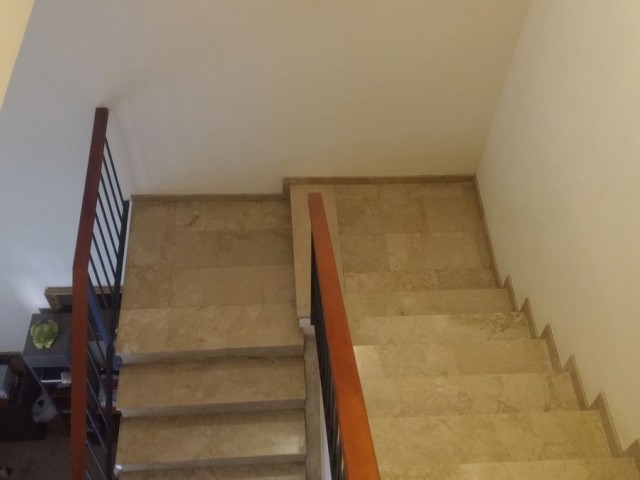 Liikekiinteistö San Pedro de Alcántara