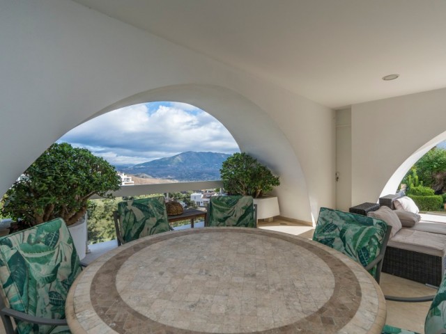 5 Slaapkamer Villa in La Mairena