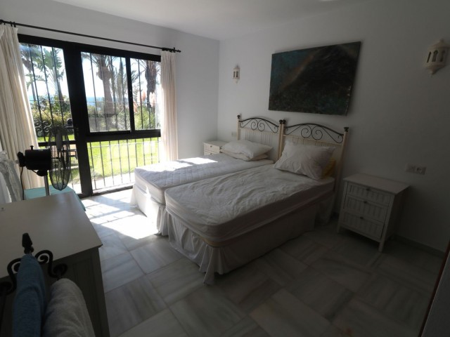 3 Bedrooms Villa in Estepona