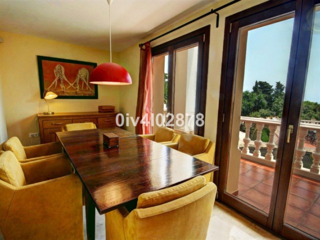10 Soveroms Villa i Benalmadena Pueblo