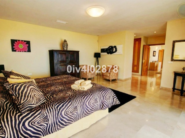 10 Soveroms Villa i Benalmadena Pueblo