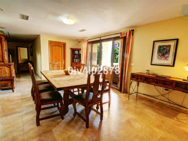 10 Schlafzimmer Villa in Benalmadena Pueblo