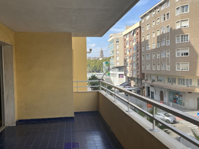 5 Sovrums Lägenhet i Málaga