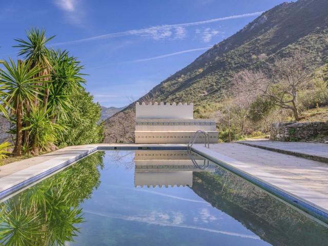 8 Schlafzimmer Villa in Ojén
