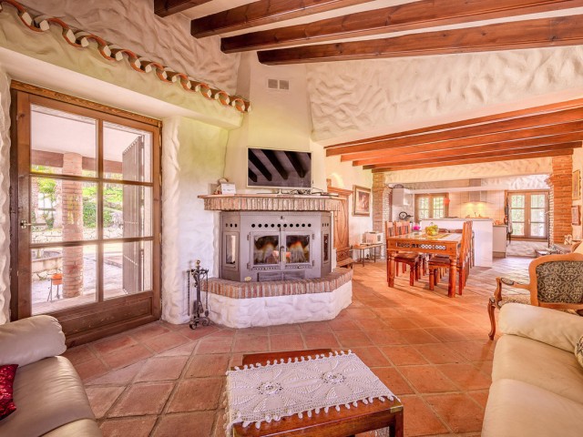 8 Schlafzimmer Villa in Ojén
