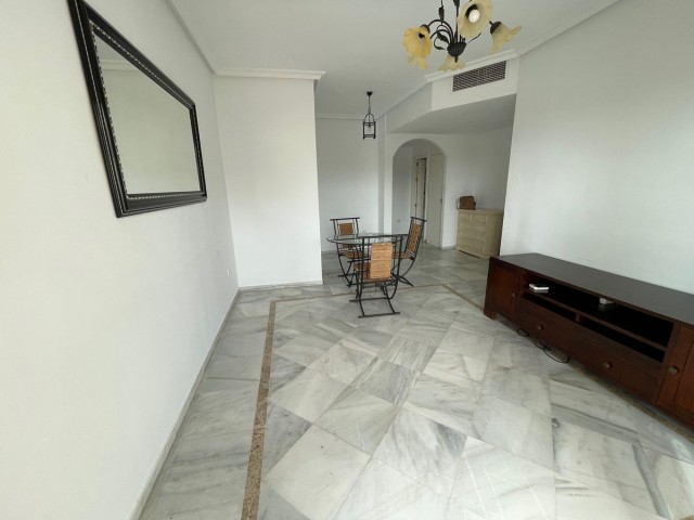 Lägenhet, Nueva Andalucia, R4440190
