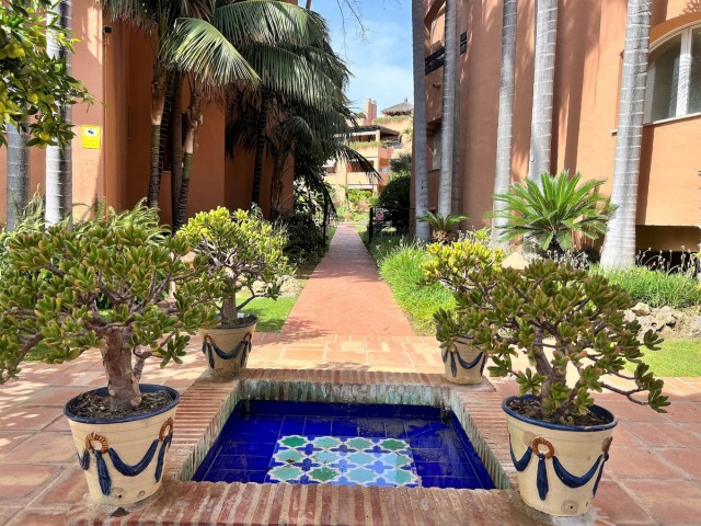3 Bedrooms Apartment in Guadalmina Baja