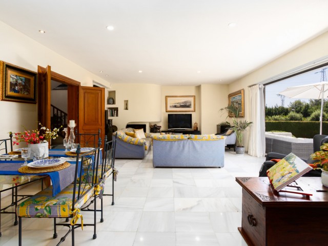 7 Soveroms Villa i Marbella