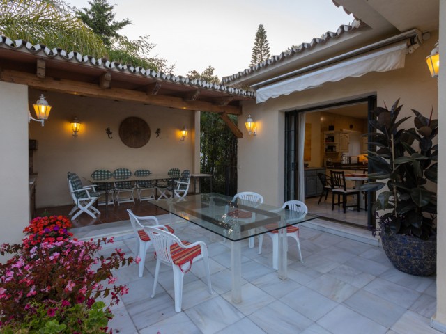 7 Soveroms Villa i Marbella