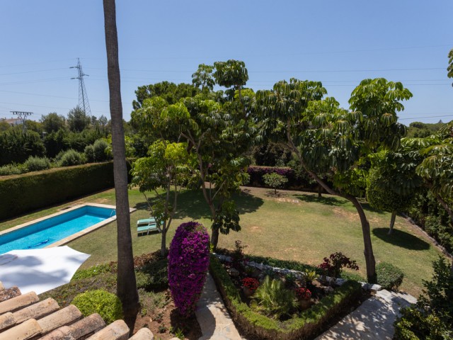 7 Soveroms Villa i Marbella