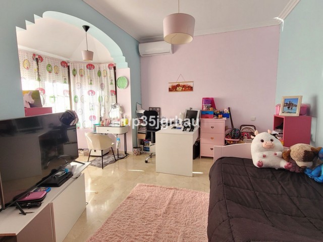5 Schlafzimmer Villa in Bel Air