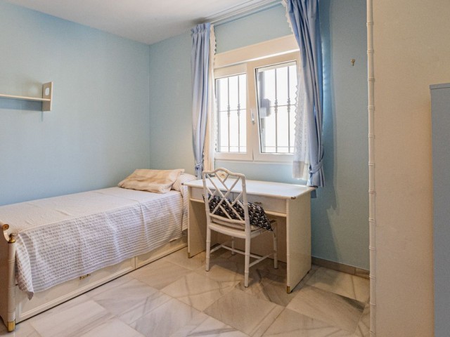 Villa avec 5 Chambres  à Fuengirola