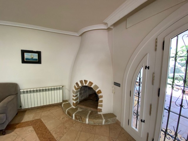 4 Slaapkamer Villa in Nagüeles