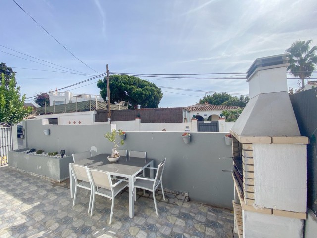 Townhouse, Costabella, R4429786