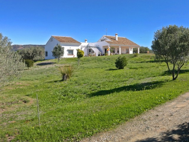 4 Sovrums Villa i Elviria