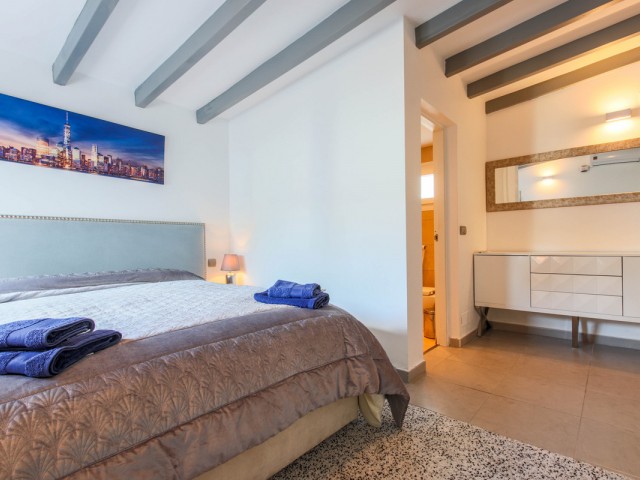 3 Bedrooms Villa in New Golden Mile