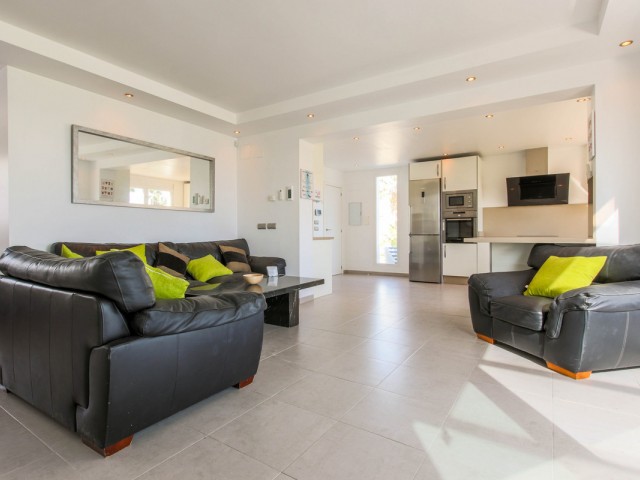 3 Soveroms Villa i New Golden Mile