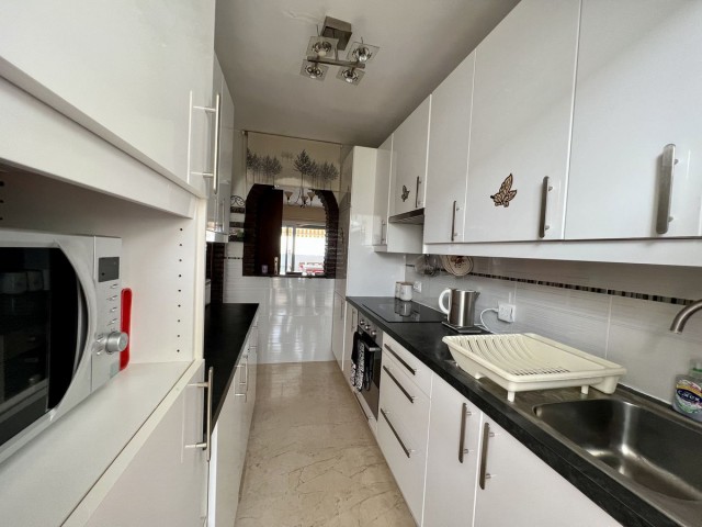 Apartment, Calahonda, R4444528