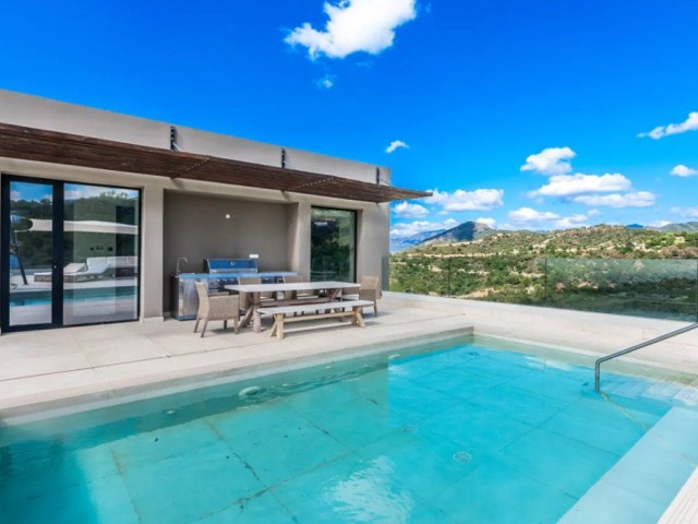 7 Bedrooms Villa in Los Arqueros