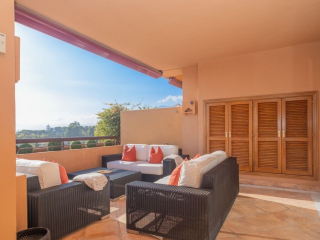 Appartement avec 4 Chambres  à Bahía de Marbella