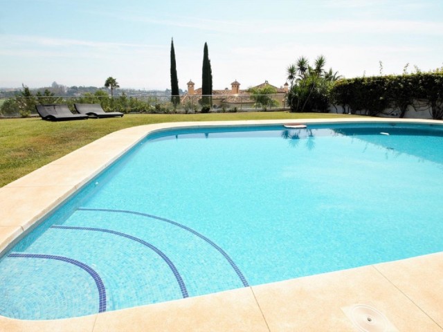 10 Schlafzimmer Villa in El Paraiso