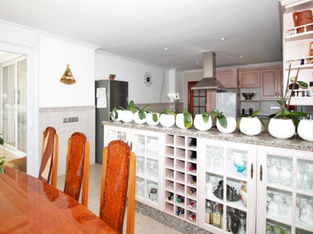 10 Schlafzimmer Villa in El Paraiso