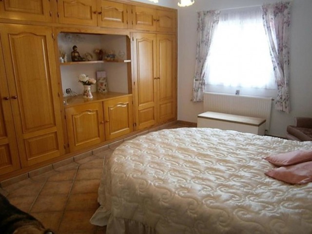 4 Bedrooms Villa in Algodonales