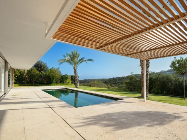 Villa avec 5 Chambres  à Casares