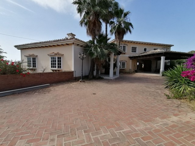 Villa avec 8 Chambres  à La Quinta