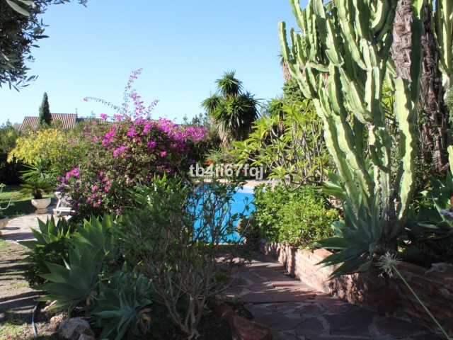 7 Bedrooms Villa in Atalaya