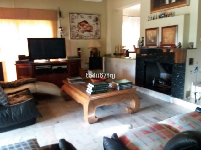 7 Bedrooms Villa in Atalaya