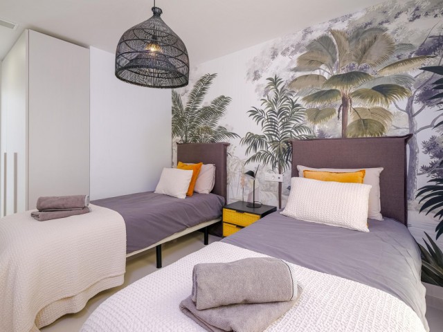 Apartamento con 3 Dormitorios  en Benalmadena Pueblo