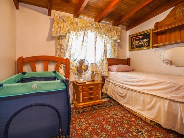 5 Bedrooms Villa in Elviria