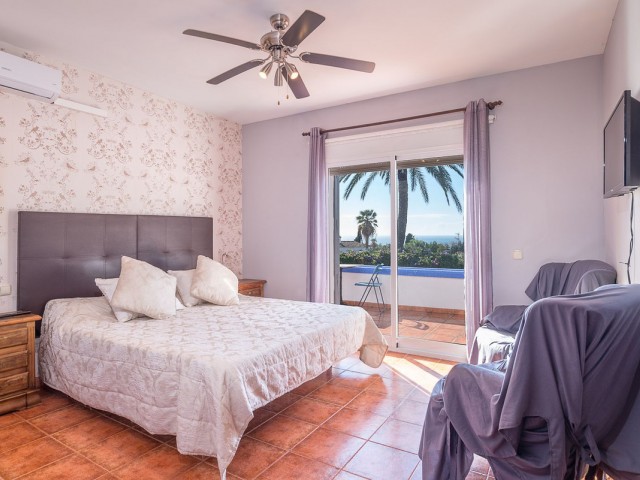 3 Bedrooms Villa in Marbella