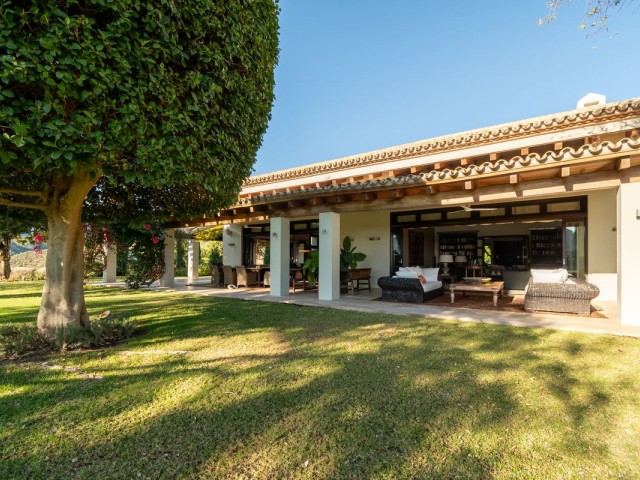Villa con 8 Dormitorios  en La Zagaleta