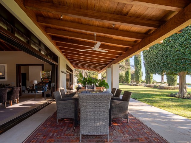 Villa con 8 Dormitorios  en La Zagaleta
