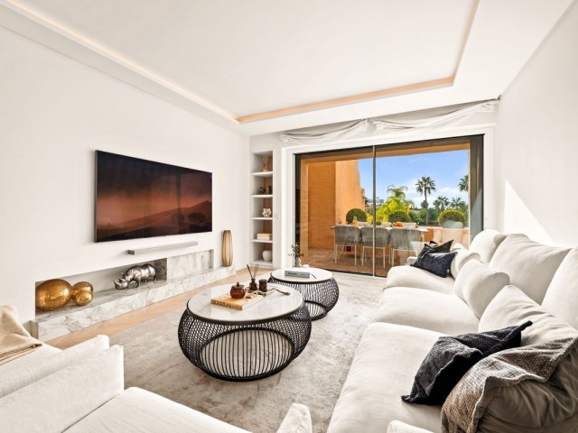 Apartamento con 3 Dormitorios  en Atalaya