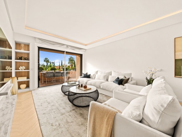 Apartamento con 3 Dormitorios  en Atalaya